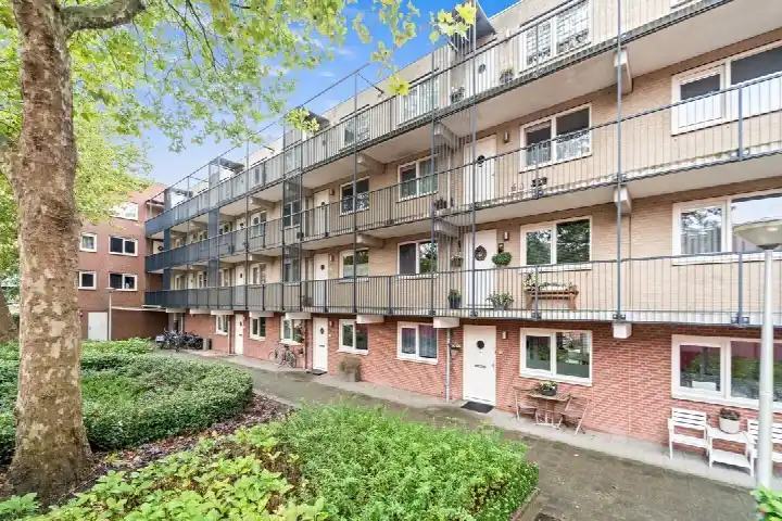 Appartement te koop: Apolloweg 45, Mythologiebuurt Delft