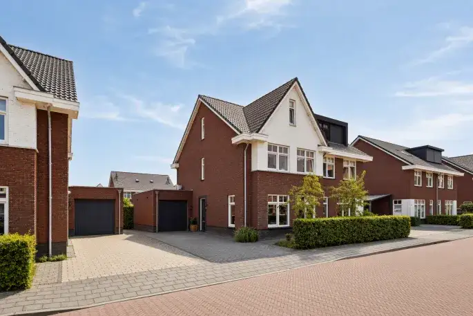 Twee-onder-één-kap te koop: Appelgaard 5, Nieuw-Beijerland Woonkern Nieuw-Beijerland