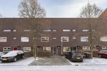 Tussenwoning te koop: Appie Groenlaan 41, Van Starkenborgh Groningen