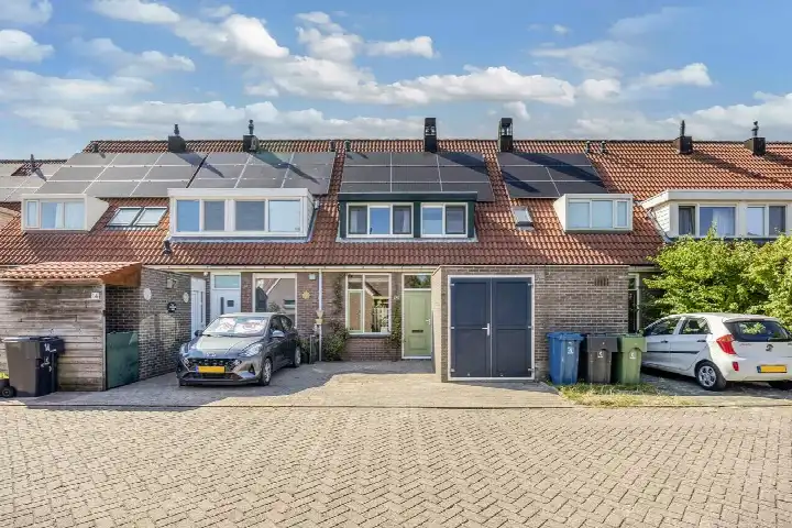 Tussenwoning te koop: Ardennenstraat 12, Daalmeer-Zuidwest Alkmaar