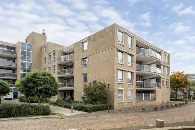Apartment for sale: Aristide Briandring 49, Loper Noord Vlaardingen
