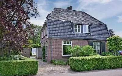 Semi-detached for sale: Arnhemsestraat 107, Leuvenheim kern Leuvenheim