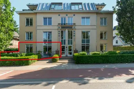 Appartement te koop: Arnhemsestraatweg 13, Velp-Noord boven spoorlijn Velp (Ge)