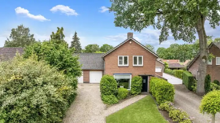 Vrijstaande woning te koop: Arnhemseweg 22, Otterlo dorp Otterlo