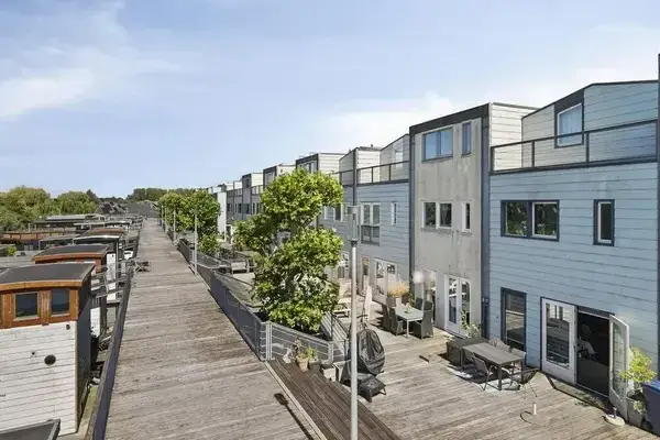 Tussenwoning te koop: Arubapier 35, Eilandenbuurt Zuid Almere
