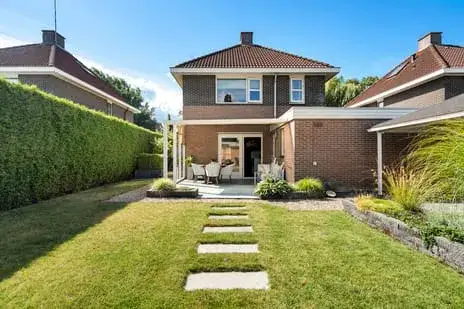 Semi-detached for sale: Assumburg 49, Landerijen Noord/West Lelystad