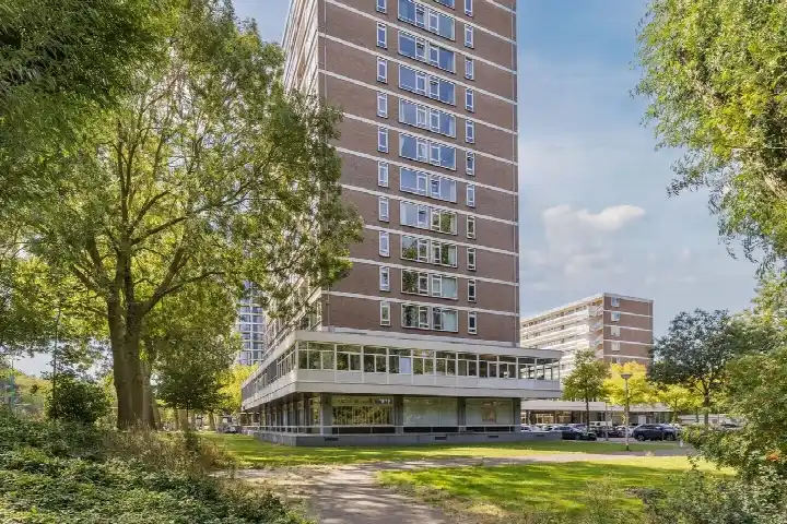 Studio te koop: Assumburg 50, Buitenveldert-Zuidwest Amsterdam