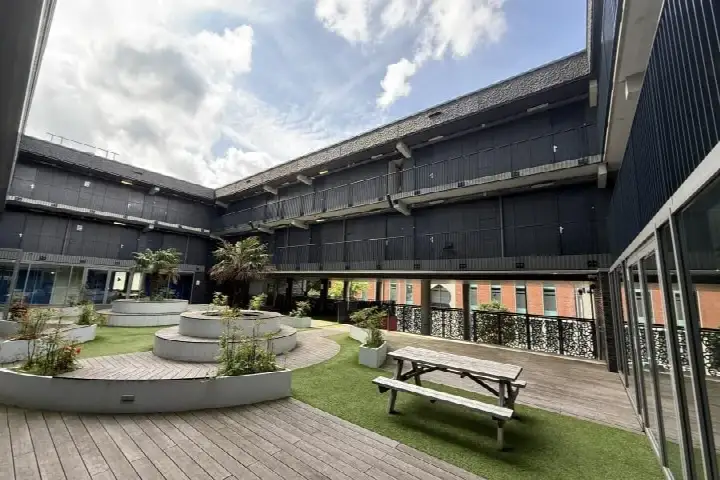 Studio for rent: August Allebéplein 862, Overtoomse Veld-Zuid Amsterdam