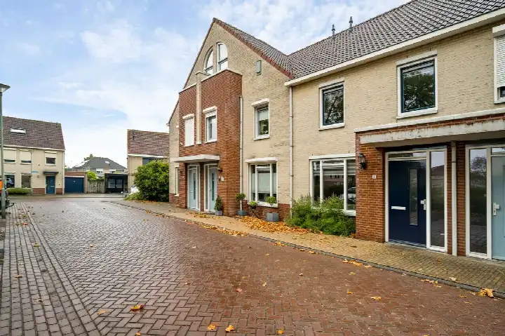 Terraced house for sale: Averbodeplein 18, De Risselt Horst