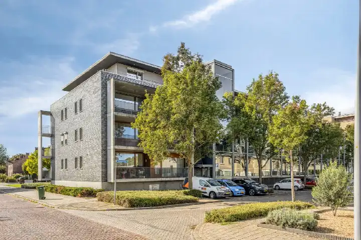 Apartment for sale: Azamonstraat 22C, Limmel Maastricht