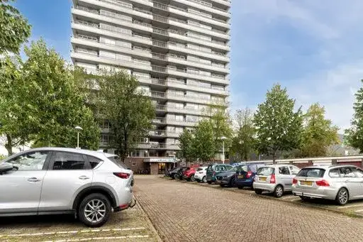 Apartment for sale: Aziëlaan 592, Kanaleneiland-Zuid Utrecht