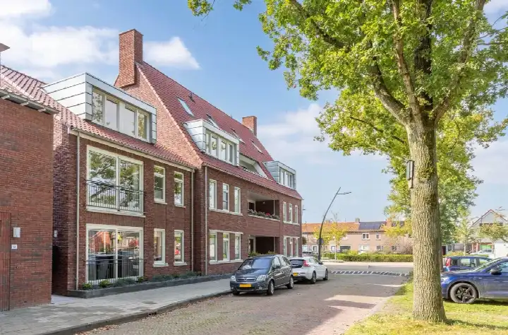 Appartement te koop: Baan 38H, Ens-woonkern Ens