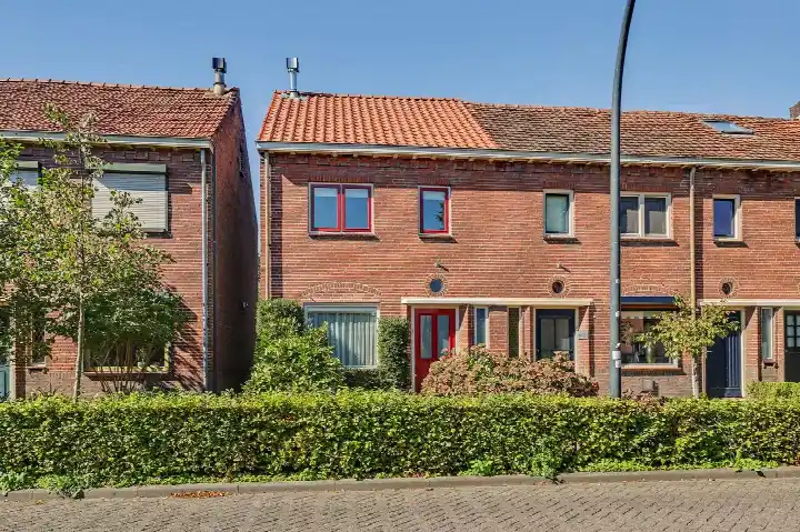 Hoekwoning te koop: Baarleseweg 38, Zuidwest Alphen Alphen (Nb)