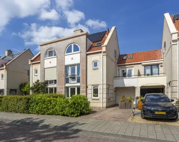 Tussenwoning te koop: Bacchus 14, De Geer Wijk Bij Duurstede