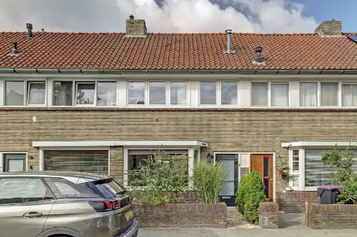 Tussenwoning te koop: Bachstraat 9, Sonnenborgh Leeuwarden