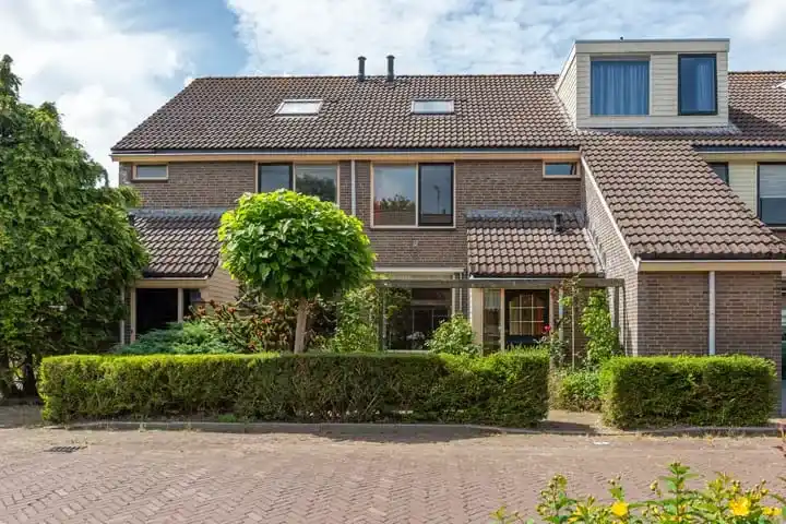 Terraced house for sale: Baetenburg 79, Zuid West Heiloo