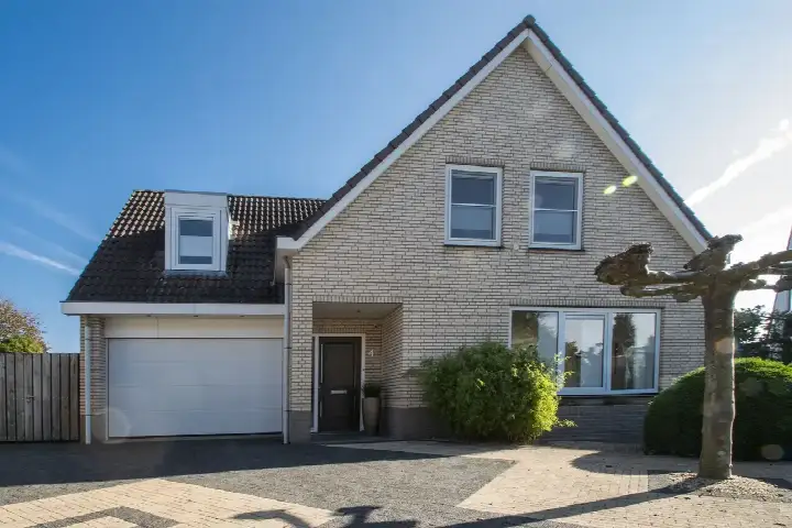 Vrijstaande woning te koop: Baetserveldsingel 41, Kern Roggel Roggel