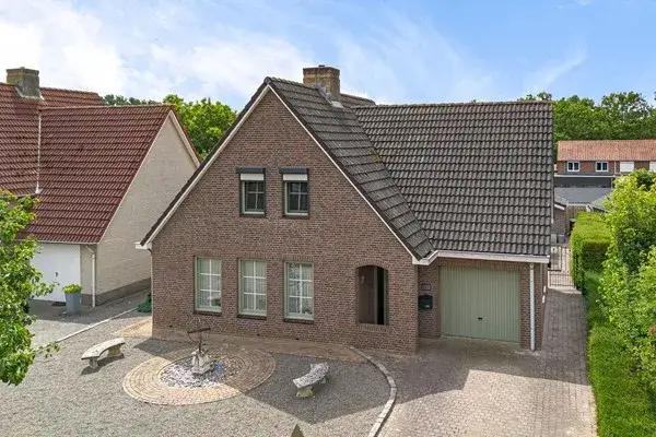 Vrijstaande woning te koop: Baetserveldsingel 73, Kern Roggel Roggel