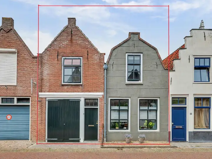 Vrijstaande woning te koop: Bagijnestraat 32, Zierikzee binnen de vesten Zierikzee