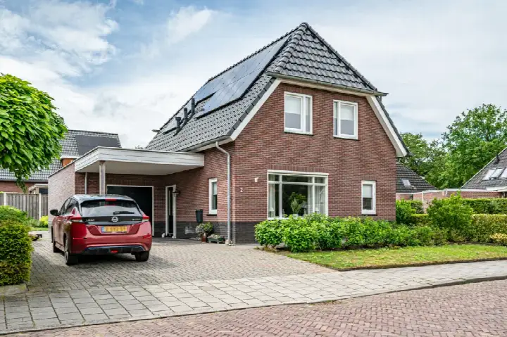 Vrijstaande woning te koop: Bakkerslaan 2, IJhorst Ijhorst