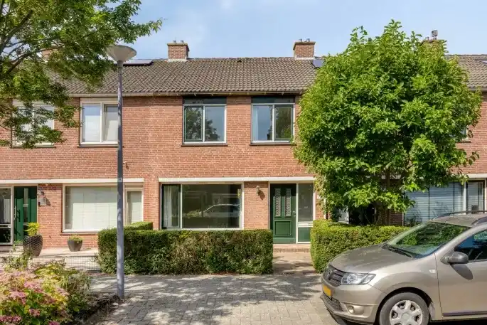 Terraced house for sale: Balsemkruid 99, Ommoord Rotterdam