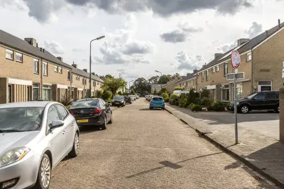 Tussenwoning te huur: Banierstraat 23, Prinsenbeek Prinsenbeek