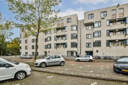 Apartment for rent: Barbusselaan 390, Venserpolder-West Amsterdam