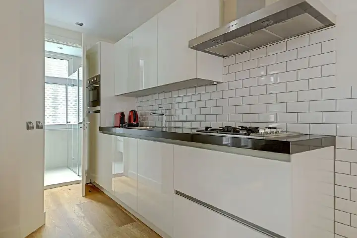 Studio for sale: Barentszstraat 269, Zeeheldenbuurt Amsterdam