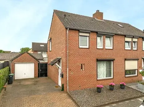 Semi-detached for sale: Baron de Schencklaan 30, Martin Giessen-Bosstraat Swalmen