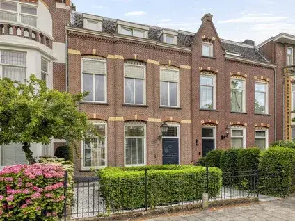 Tussenwoning te koop: Baronielaan 177, Zandberg Breda