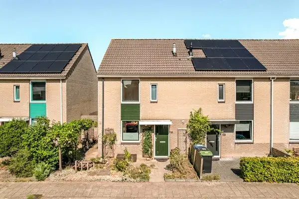 Corner house for sale: Baroniestraat 12, Landgoederenbuurt Noord Almere