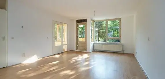 Appartement te huur: Bart De Ligtstraat 92, Julianapark Amsterdam