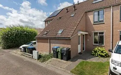 Tussenwoning te koop: Barten 60, Nijehaske Heerenveen