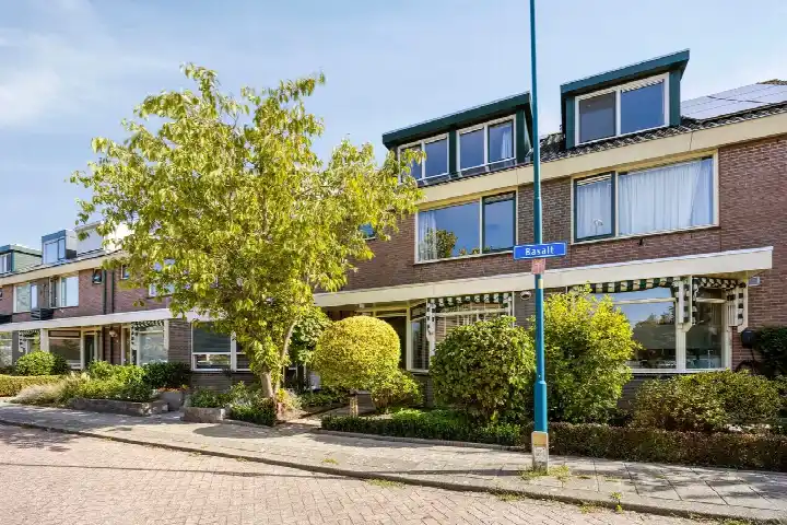 Terraced house for sale: Basalt 18, Stenenbuurt-Zuid Zoetermeer