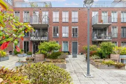 Apartment for sale: Bastiaansplein 23, Zuidpoort Delft