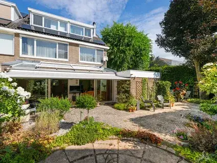 Corner house for sale: Batavierlaan 14, Dorrestein-Zuid Nieuwerkerk A/D Ijssel