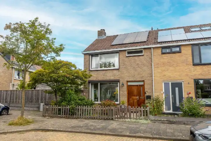 Hoekwoning te koop: Bazuinstraat 84, Wheermolen-Oost Purmerend