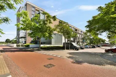 Apartment for sale: Beatrixlaan 32, Oranjebuurt Beverwijk