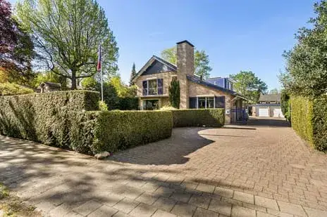 Detached house for sale: Beekhuizenseweg 17, Velp-Noord boven spoorlijn Velp (Ge)