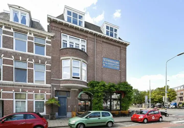 Appartement te koop: Beeklaan 404, Valkenboskwartier 'S-Gravenhage