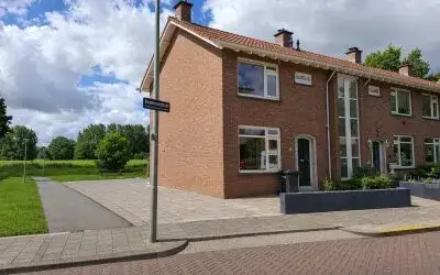 Corner house for sale: Beekmanstraat 59, Beekmanstraat en omgeving Dordrecht