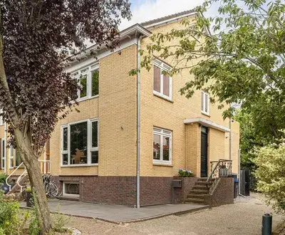 Corner house for sale: Beekweg 8, Centrum ten zuiden van de Vecht Maarssen