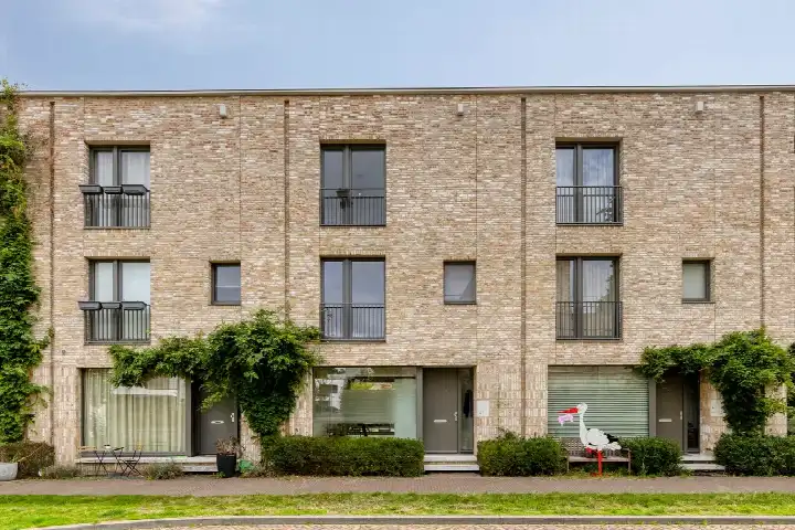Terraced house for sale: Beeldbuisring 41, Zwaanstraat Eindhoven