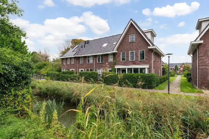 Hoekwoning te koop: Beeldsnijderpad 5, Bangert en Oosterpolder - Buurt 35 04 Zwaag