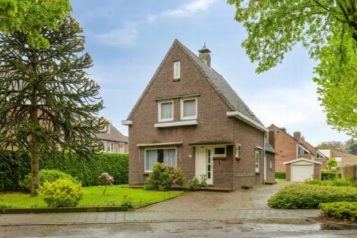 Detached house for sale: Beeselseweg 11, Kessel-centrum Kessel