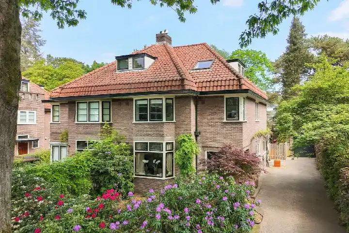 Twee-onder-één-kap te koop: Beetslaan 7, Bilthoven Noord I Bilthoven