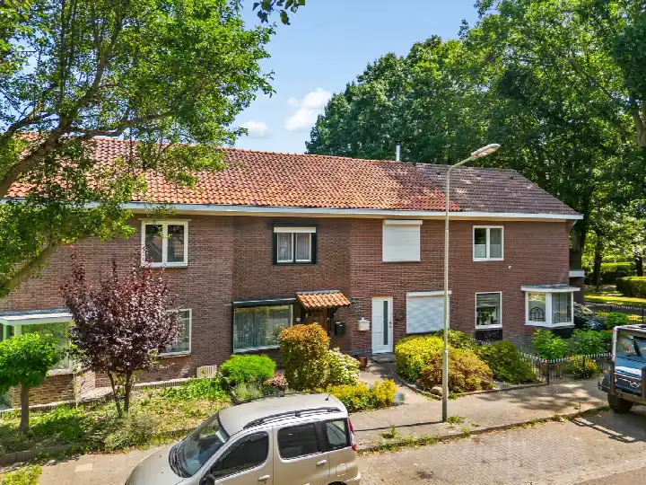 Terraced house for sale: Begoniasingel 119, Lindenheuvel Geleen