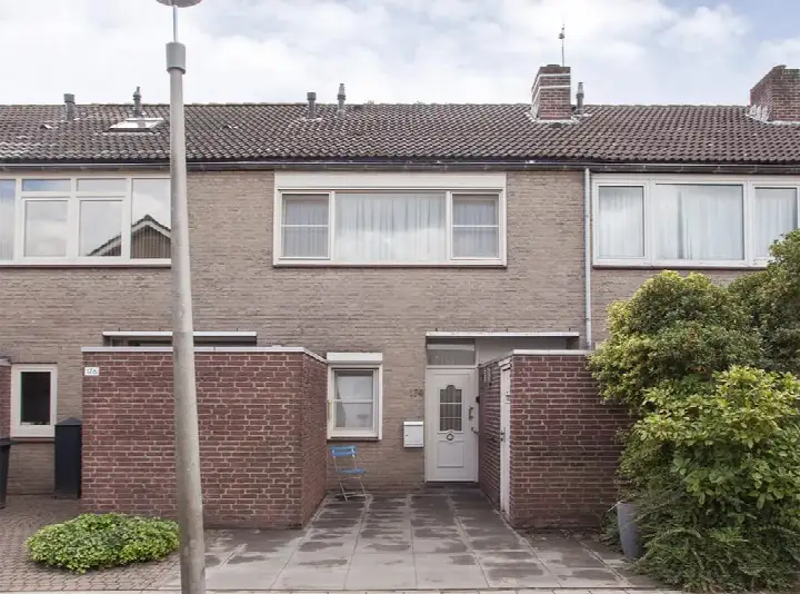 Tussenwoning te koop: Beiaard 174, Grauwe Polder 1 Etten-Leur