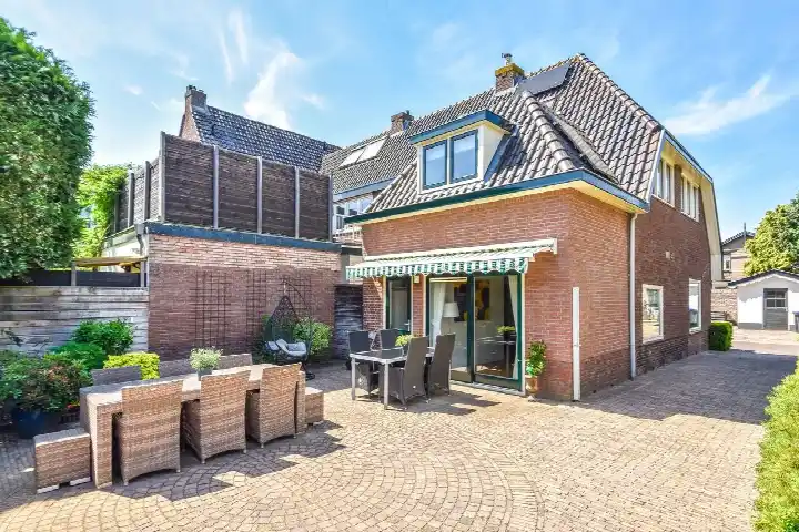 Corner house for sale: Beijemansweg 2, Zevenend Laren