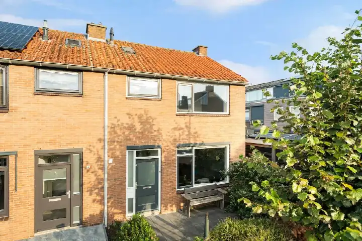 Hoekwoning te koop: Beijerenstraat 2, Reeuwijk-Brug-Zuidwest Reeuwijk